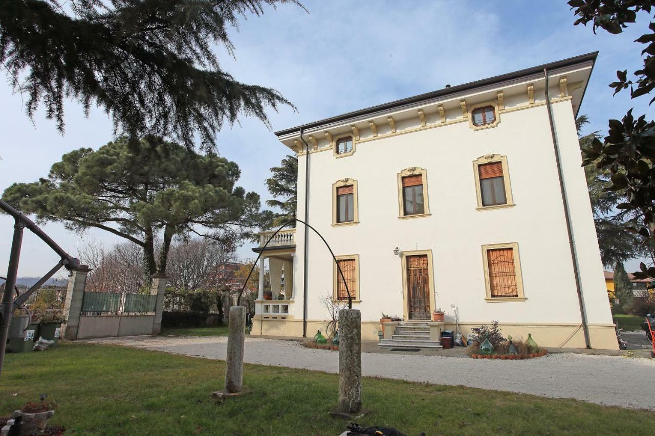 Il Bozzolo Eco Boutique Apartments Valeggio sul Mincio Exterior foto