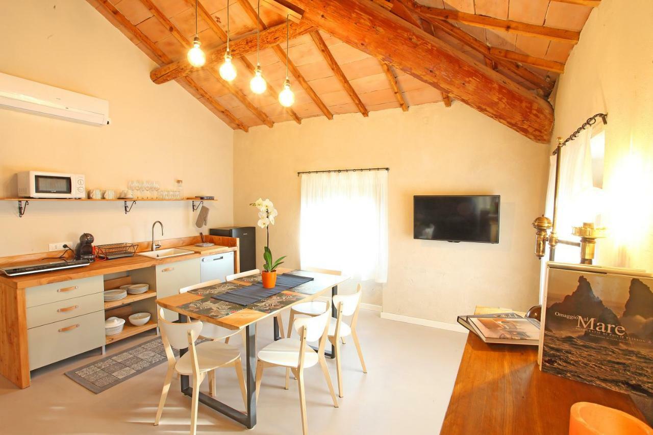 Il Bozzolo Eco Boutique Apartments Valeggio sul Mincio Exterior foto