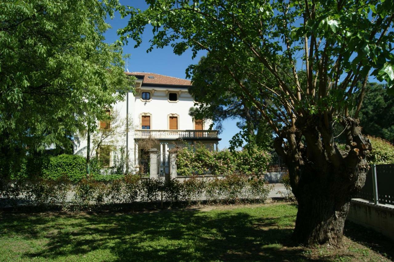 Il Bozzolo Eco Boutique Apartments Valeggio sul Mincio Exterior foto
