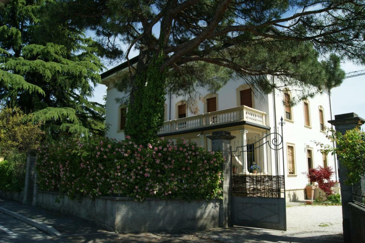 Il Bozzolo Eco Boutique Apartments Valeggio sul Mincio Exterior foto